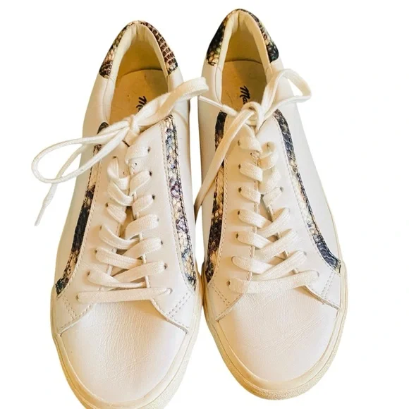 Madewell Sidewalk Low Top Sneakers in Snake Embossed Leather - Picture 6 of 12